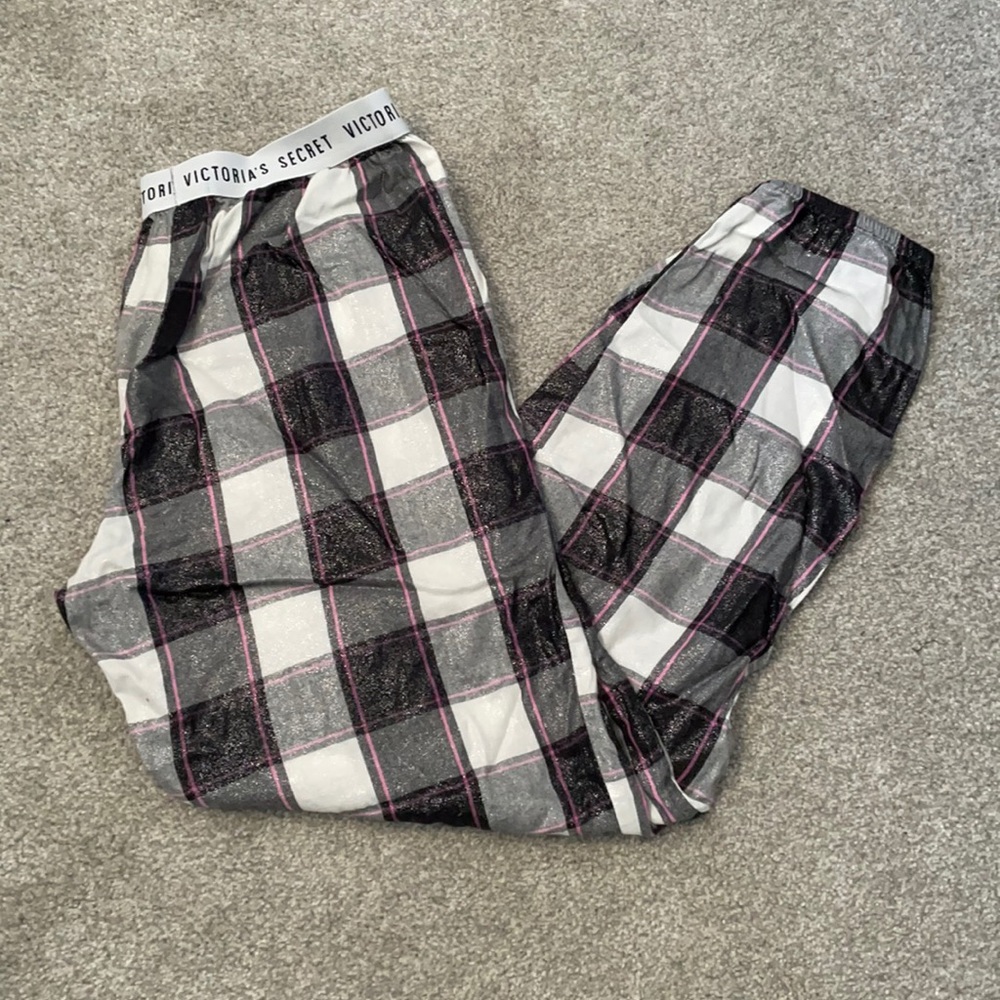 Victoria’s Secret Lounge/Pajama pants